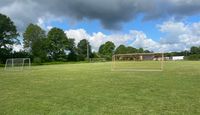 Trainingsplatz mit Flutlicht Barchel